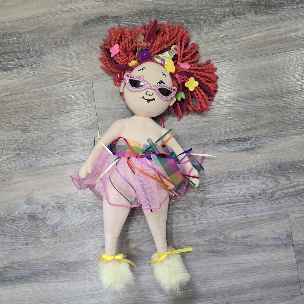 Madame Alexander Fancy Nancy Plush Doll 24" Cloth Doll 2008